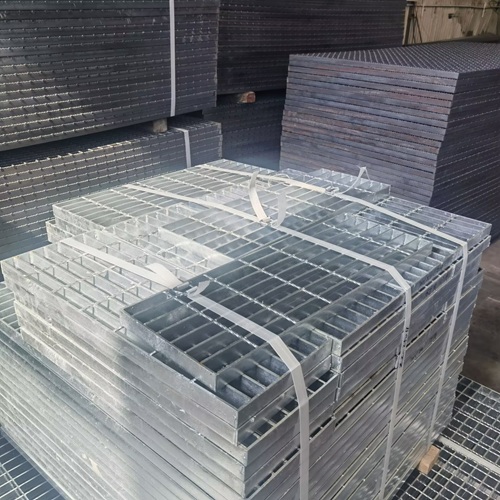 加油站鋼格柵系統：安全防護的科技屏障