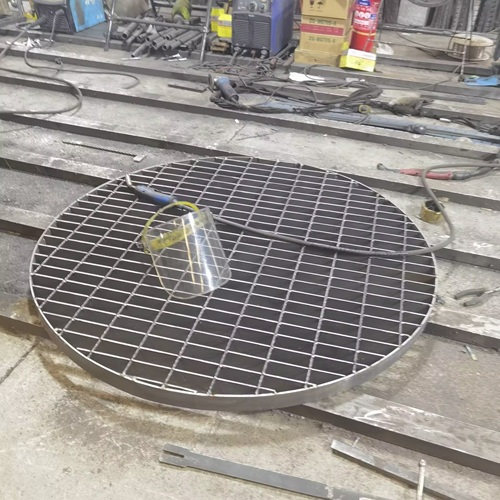 鋼格板走進商業(yè)空間，不只是工業(yè)材料