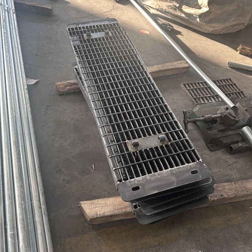 化工區域鋼格板用途與耐腐蝕性能分析