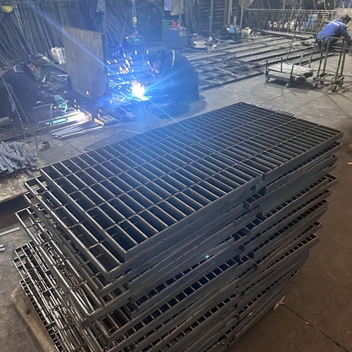 鋼格板尺寸誤差國家標準是多少